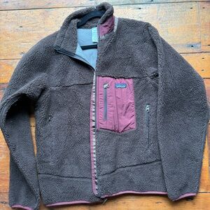 Patagonia Men's Textured Brown Fleece Zip-up
